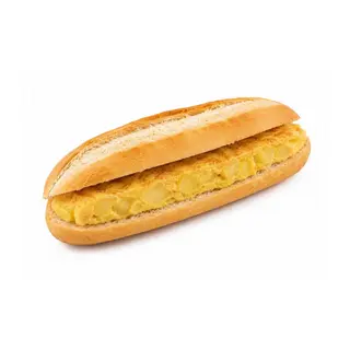 Bocadillo De Tortilla De Patatas con salsa