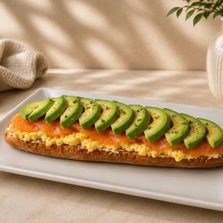 T. Francesa, Salmón y Aguacate