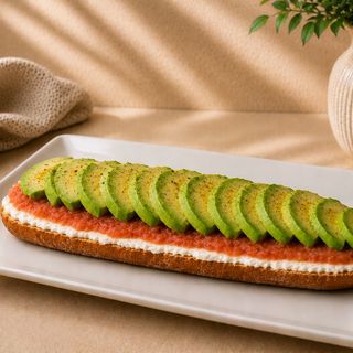 T. Aguacate y Queso