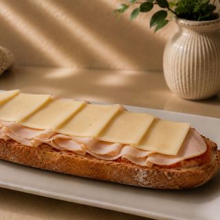 T. Pavo y Queso