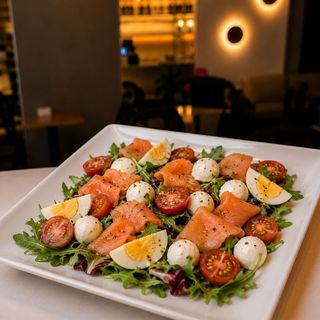 Ensalada de Salmón