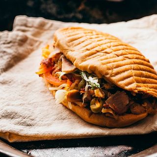 Kebab Con Patatas Dentro