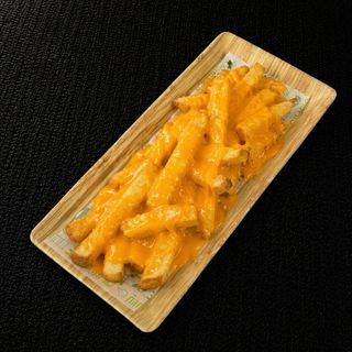 Patatas Fritas Con Cheddar