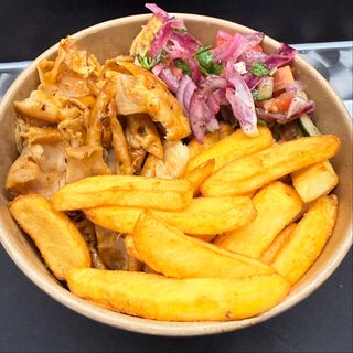 Bowl de Pollo con Patatas
