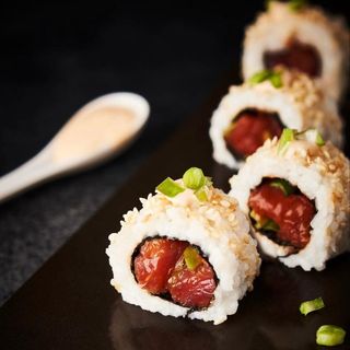 Uramaki Spicy Atún (1 Ud.)