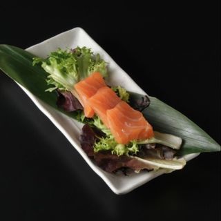 Sashimi De Salmón (3 Uds.)