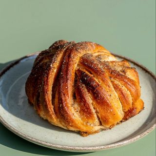 Cinnamon Roll Cardamom / Rollo de Canela y Cardamomo