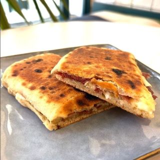 Iberian Jamon & Brie / Jamón Ibérico y Brie