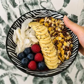 Berry Temptation Açaí Bowl