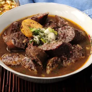 Caldo de salchicha 