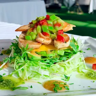 Mango Avocado And Smoked Chicken Salad