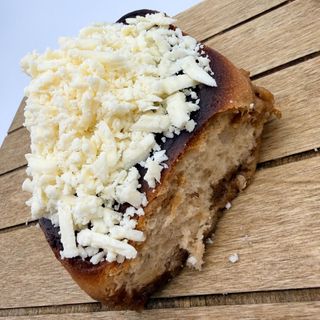 Golfeado Con Queso Blanco Rallado