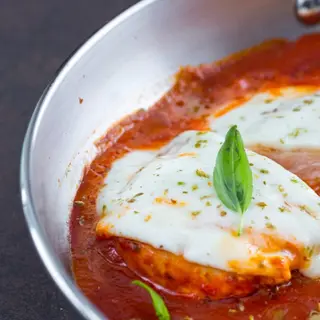 Solomillo de cerdo a la caprese