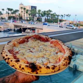Pizza 5 Quesos