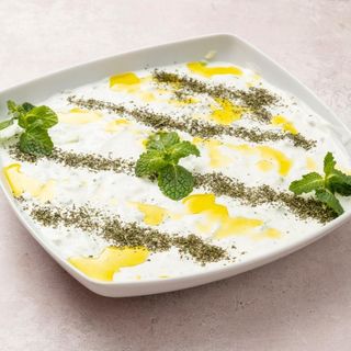 Salatit Laban