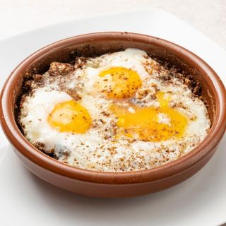 Huevos con Kawarma