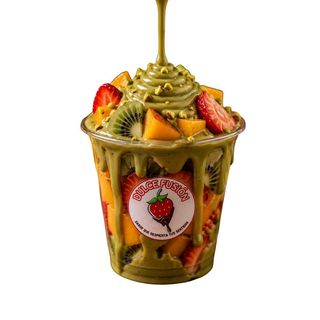 Vaso Con Fruta Y Pistacho