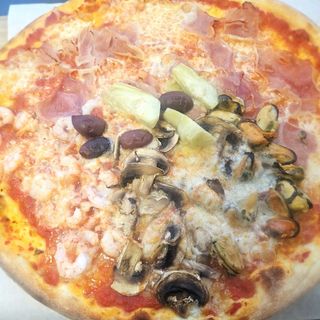 Pizza Quattro Stagione