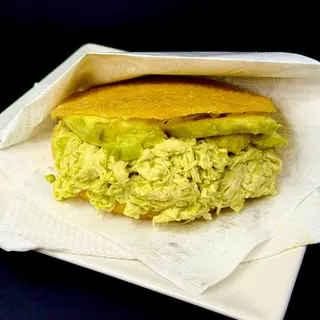 Arepa De Reina Pepiada (1 Ud.)