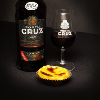 Botella De Vino De Oporto (75 Cl.)