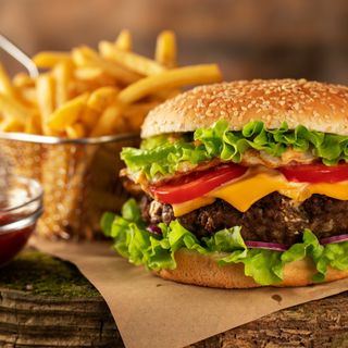 Hamburguesa El Monte