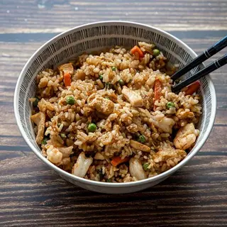 Arroz frito japonés