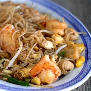 Fideos fritos con ternera