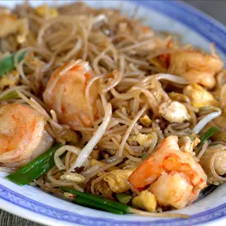 Fideos fritos con gambas