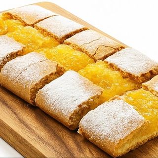 ფორთოხლის და ვაშლის შტრუდელი 1 ნაჭერი