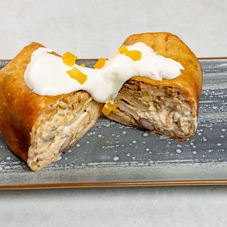 Chimichanga con carne asada
