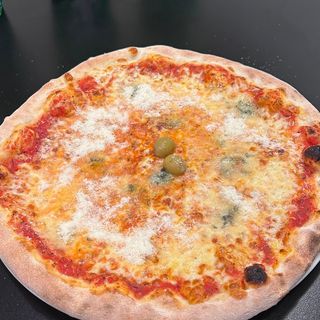 Pizza Four Kingdoms