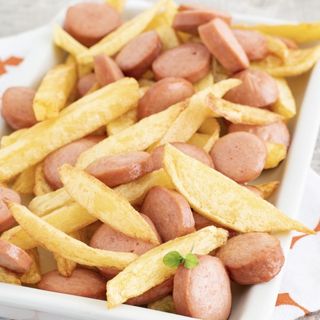 Patatine fritte e wurstel