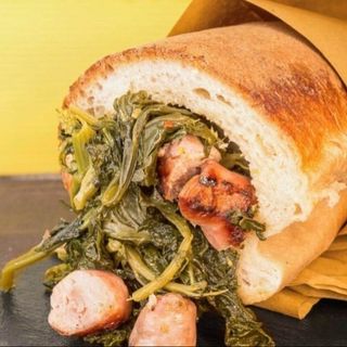 CUZZETIELLO SALSICCIA E FRIARIELLI