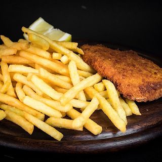 Cotoletta e patatine