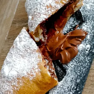 Cornetto fritto pistacchio