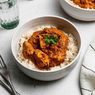 Pollo tikka masala con riso basmati