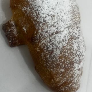 Cornetto di pasta brioche con   Nutella