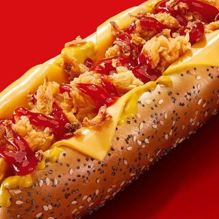 Crispy hot dog, chicken nuggets 3 pezzi,  patatine, bibite