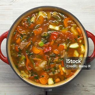 Hot and sour vegetable soup