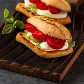 Pomodoro e mozzarella