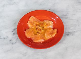 Salmone marinato