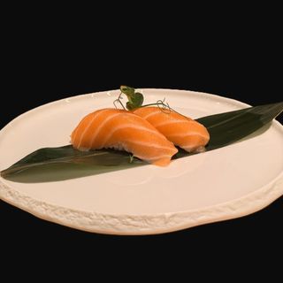 110 - Nigiri sake