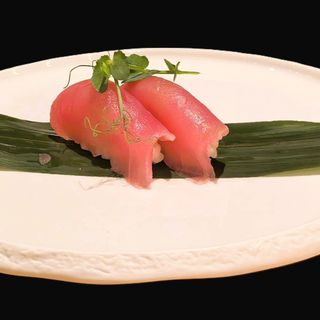 111 - Nigiri tonno