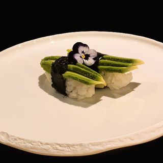 114 - Nigiri avocado