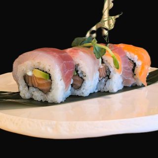 223 - Uramaki rainbow