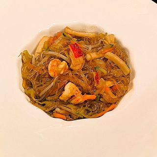 448 - Spaghetti di soia con frutti di mare