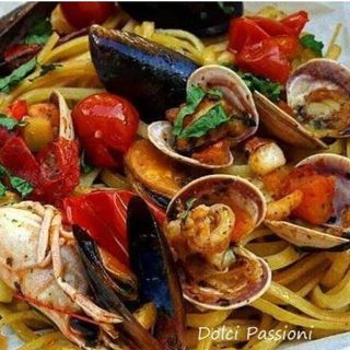 Scialatielli artigianali al cartoccio di mare