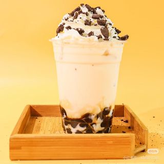 Bubble tea con panna oreo medium 