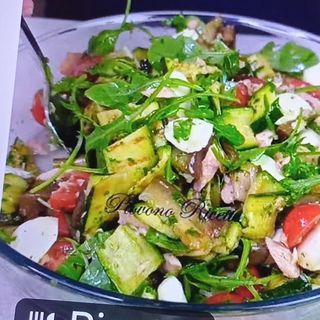 Insalatona ne carne ne pesce