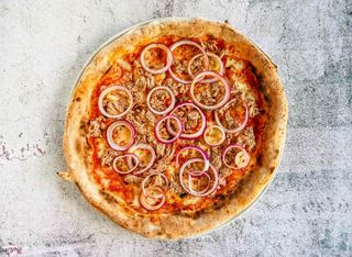 Pizza tonno e cipolla
